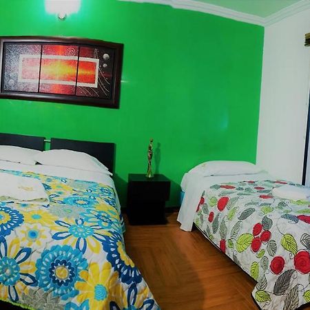 Hotel Barcelona Чинаута Екстер'єр фото